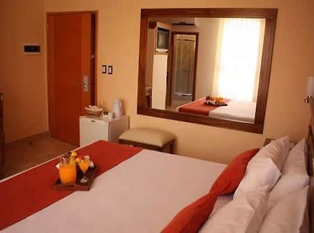 Gran Hotel La Paz La Paz  ภายนอก รูปภาพ